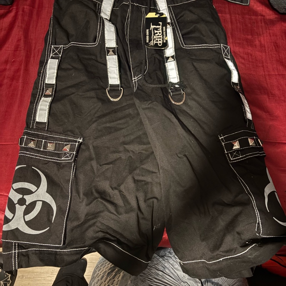 Tripp nyc Black Cargo Shorts with Straps